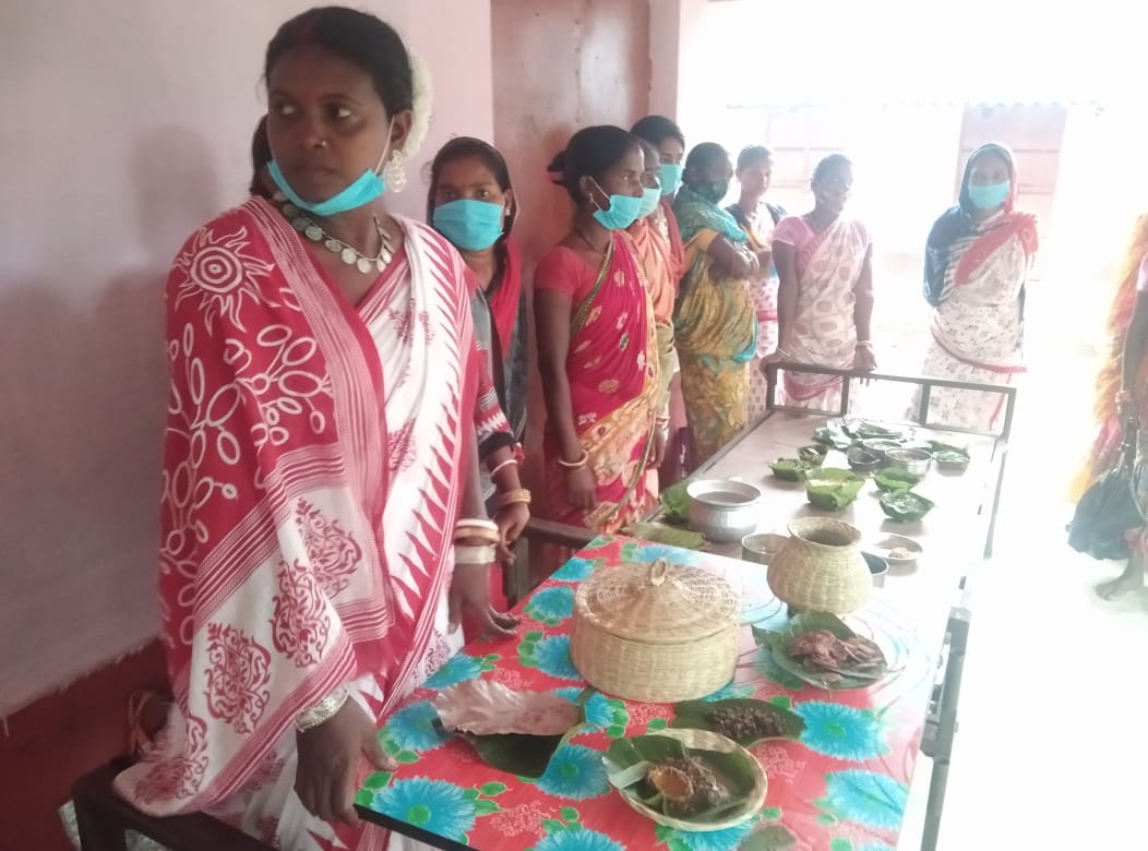 ଶାଳବଣୀରେ ଆଦିବାସୀଙ୍କ ମୌସୁମୀ ଖାଦ୍ୟ ପ୍ରଦର୍ଶନୀ